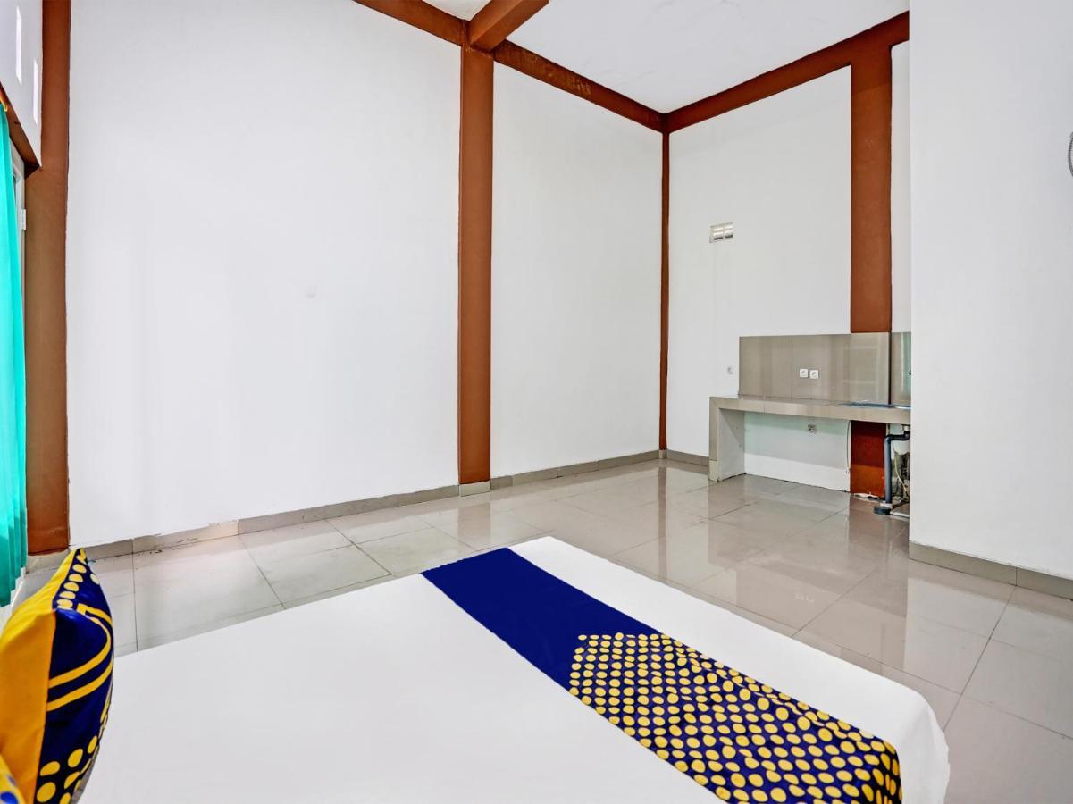 Oyo 92006 Kost Sejahtera Syariah Hotel Sidoarjo Ngoại thất bức ảnh